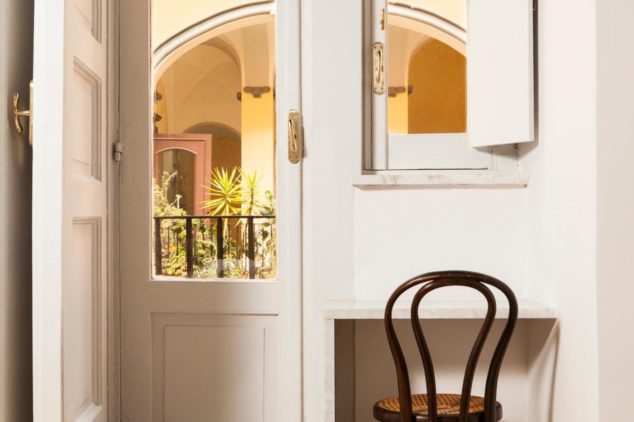 Superotium Bed & Breakfast Napoli Eksteriør bilde